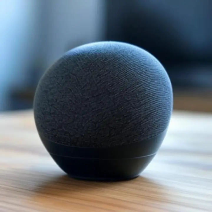 High-resolution gallery of premium smart devices and wearables